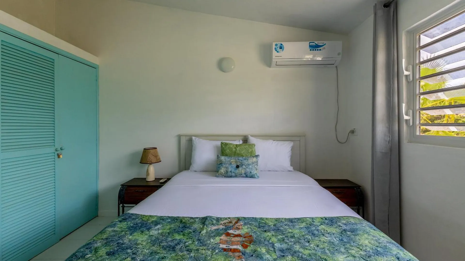 Lighthouse Beach Resort With Ocean View Kralendijk  Holiday home Kralendijk (Bonaire)